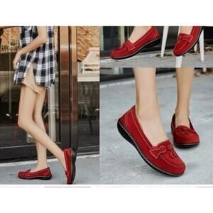 Osslue NWOT Bright Red Micro Suede Slip On Comfort Penny Loafers Size 7